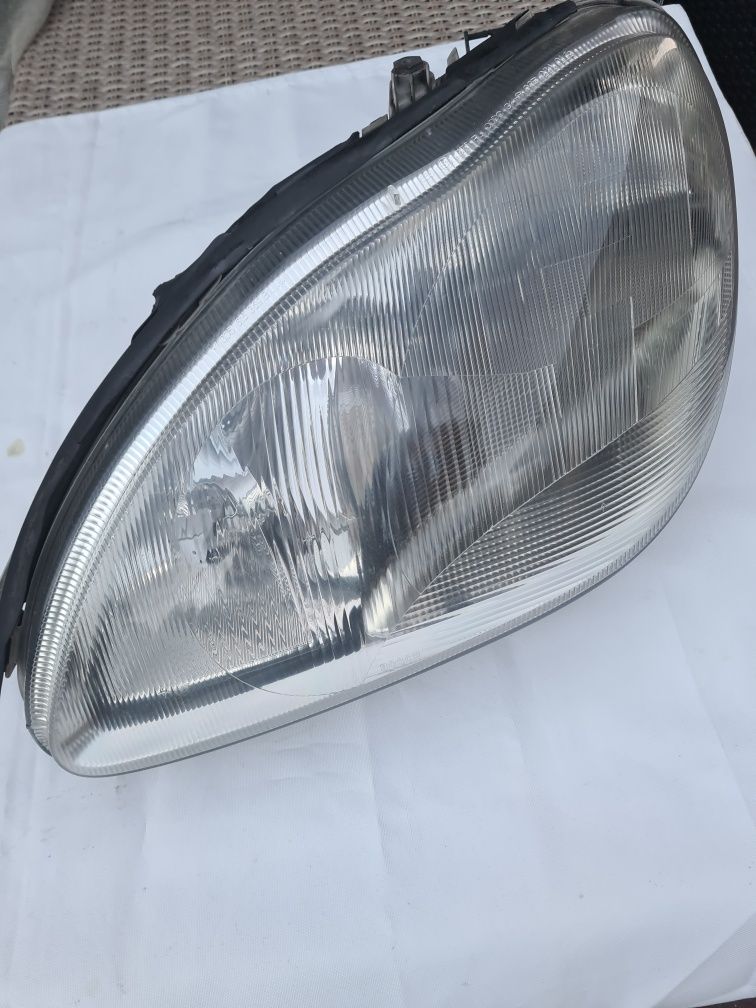 Lampa Przednia Lewa Xenon Mercedes Benz MB S klasa w 220