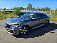 Honda Civic Honda Civic X 10 1.5 T Executive 4D CVT automat sedan niski przebieg