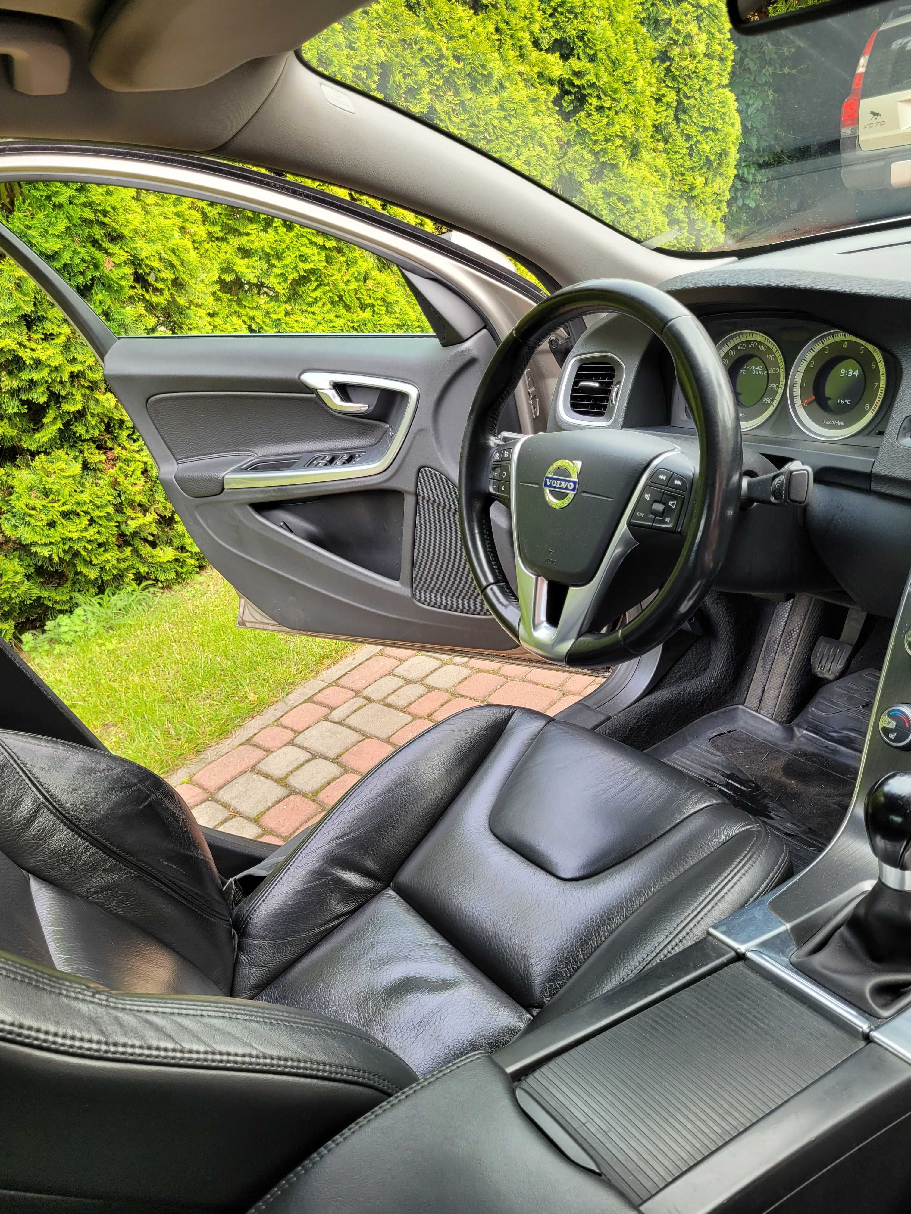 Volvo S60 2.0T 2011
