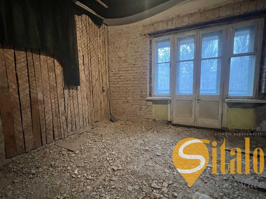 Продаж 3-кім. квартири пр.Металургів (011)