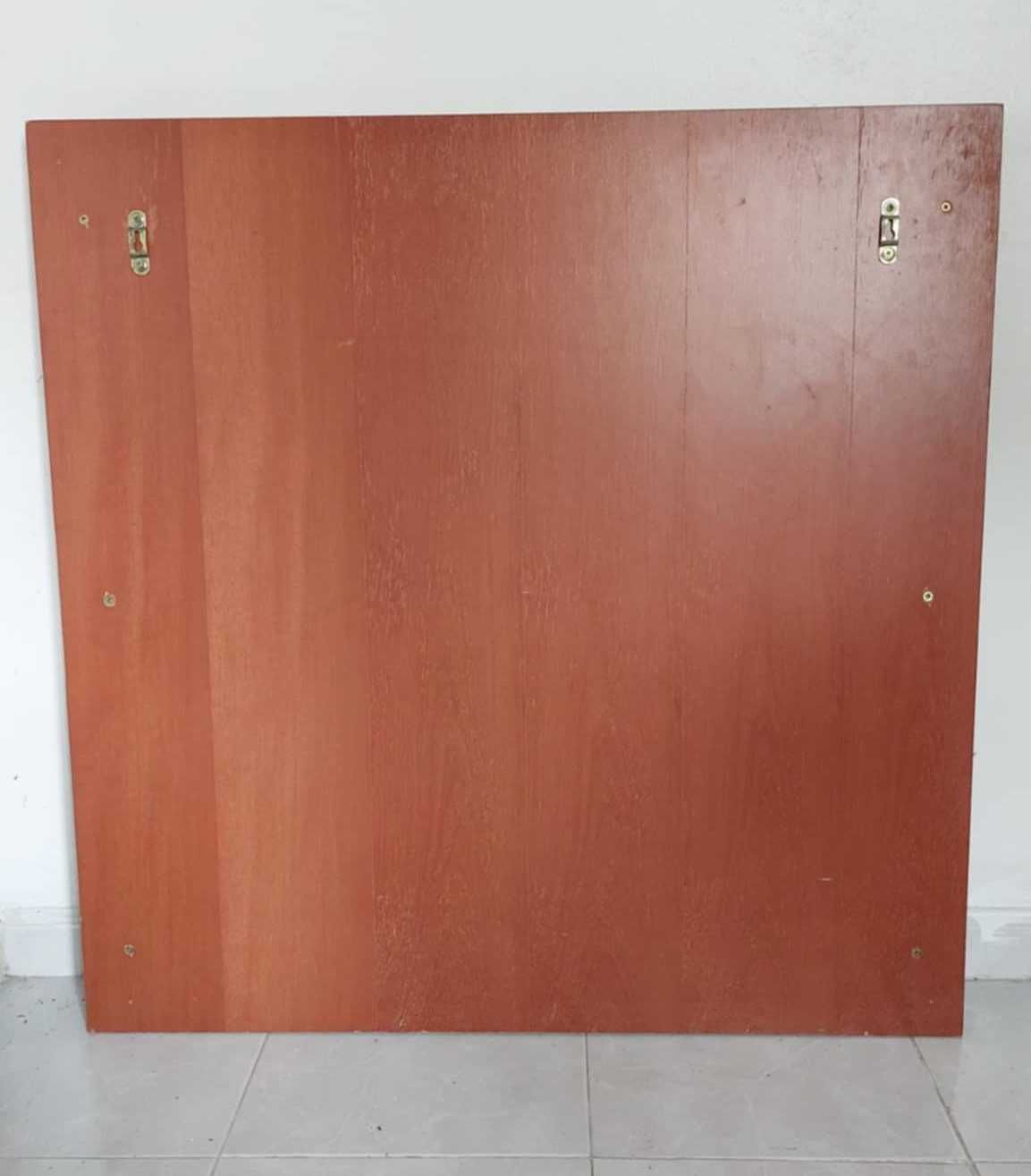 Vende-se Espelho Quadrado