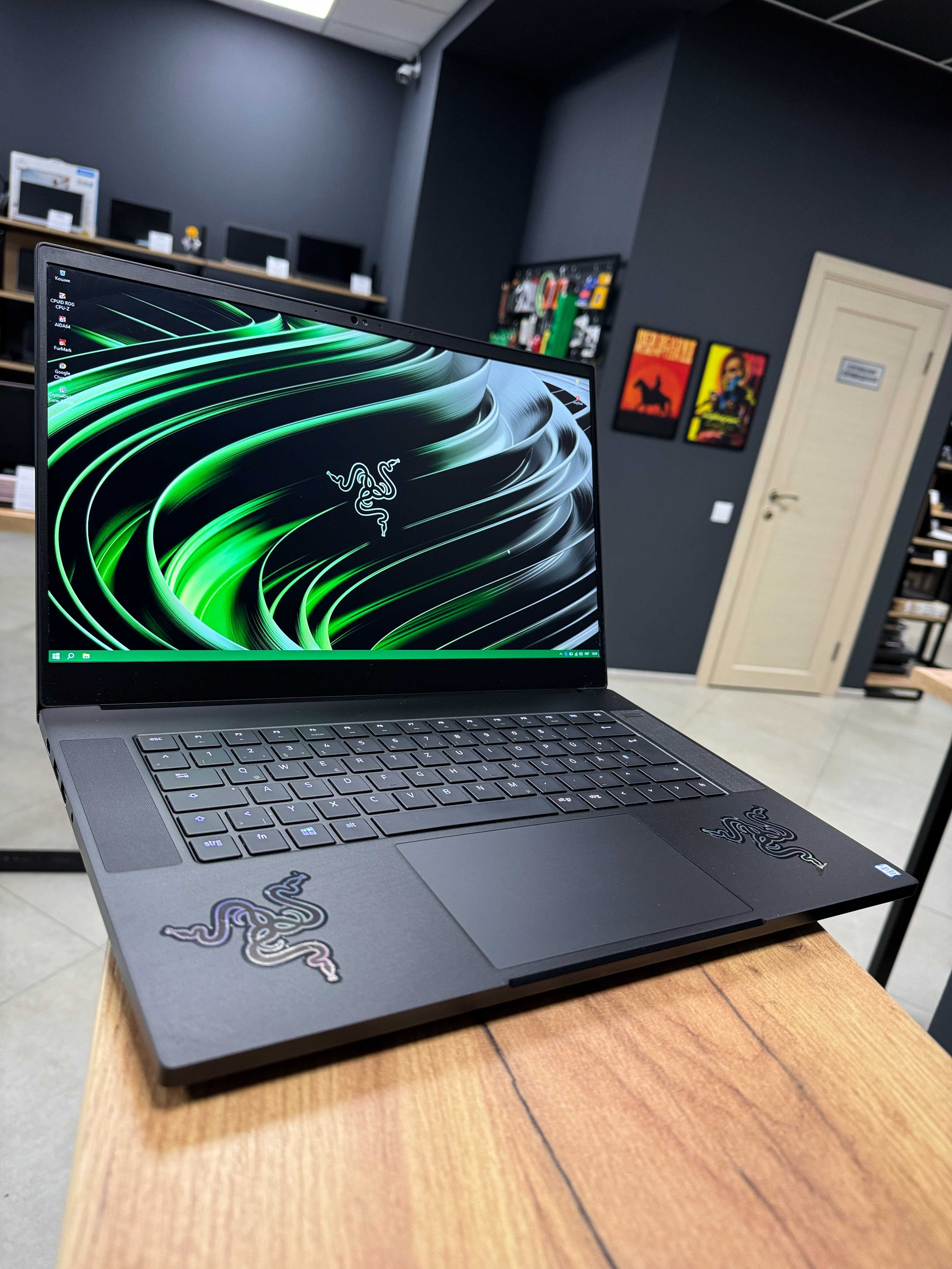 Ігровий Razer Blade 15 - i7 8750H/RTX 2060 6 GB/512 NVME/FHD 144 Гц