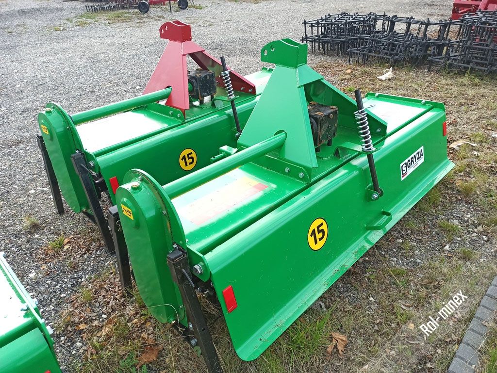 Glebogryzarka firmy STRUMYK Transport