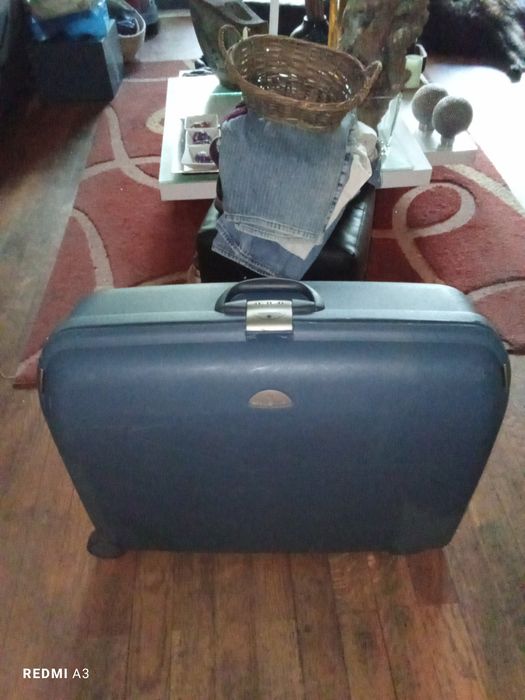 Mala em excelente estado