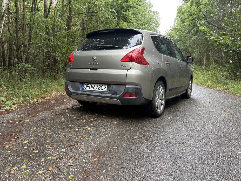 Peugeot 3008 2.0 hdi Hybrid4 automat hybryda prywatne 4x4