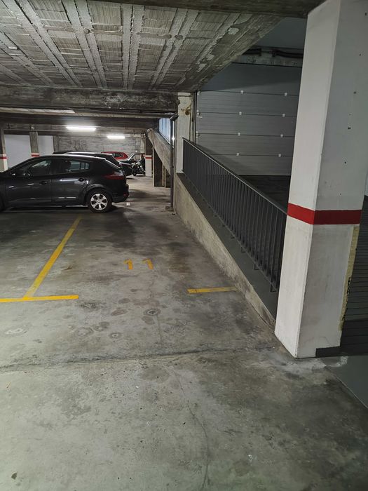 lugar de garagem em Paranhos