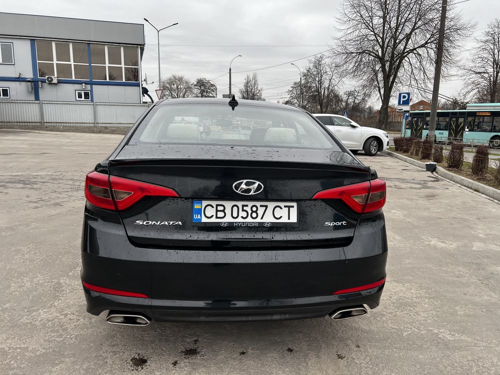 Hyundai Sonata LF