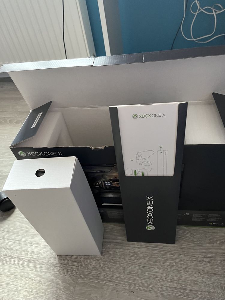 Xbox One X хороший стан 1TB