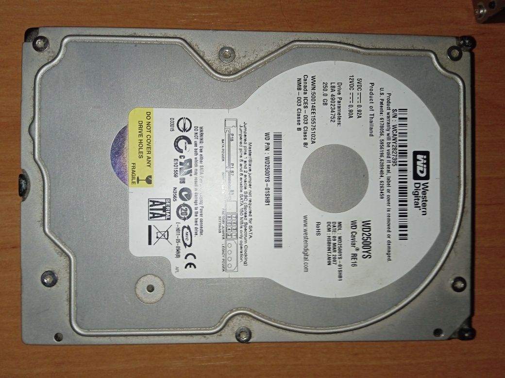 Продам жорсткие диски на 250gb, 320gb