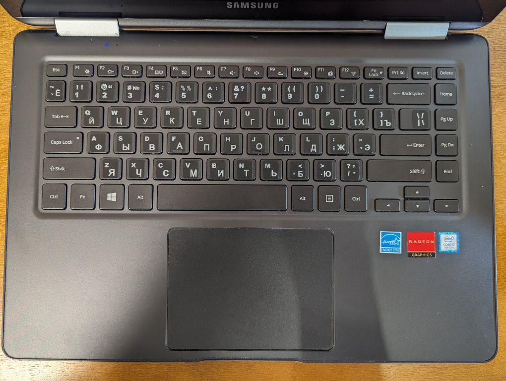 Samsung Notebook 9 PRO (NP940X5N) /15,6"FHD/i7-8550U 4,0ГГц/16GB-DDR4/