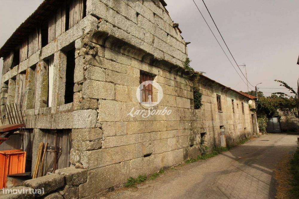 Quinta c/ área de 8.700m2 S. Gens Fafe