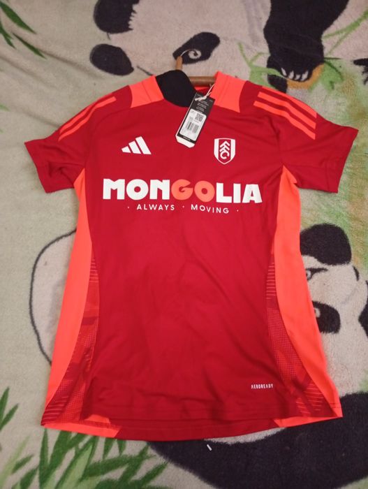 Продам комплект тренировочный  костюм Фулхэм