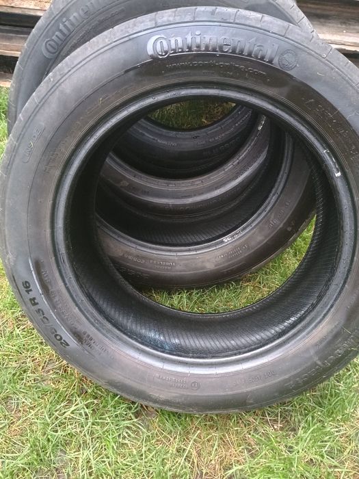 Opony Continental 295/45 R18  9V Venus Prime 3