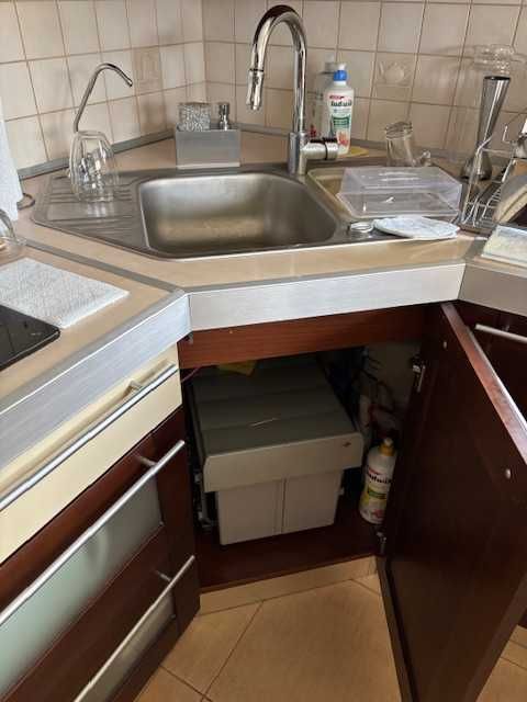 Meble kuchenne na wymiar/wyspa/sprzęt AGD/stół+krzesła