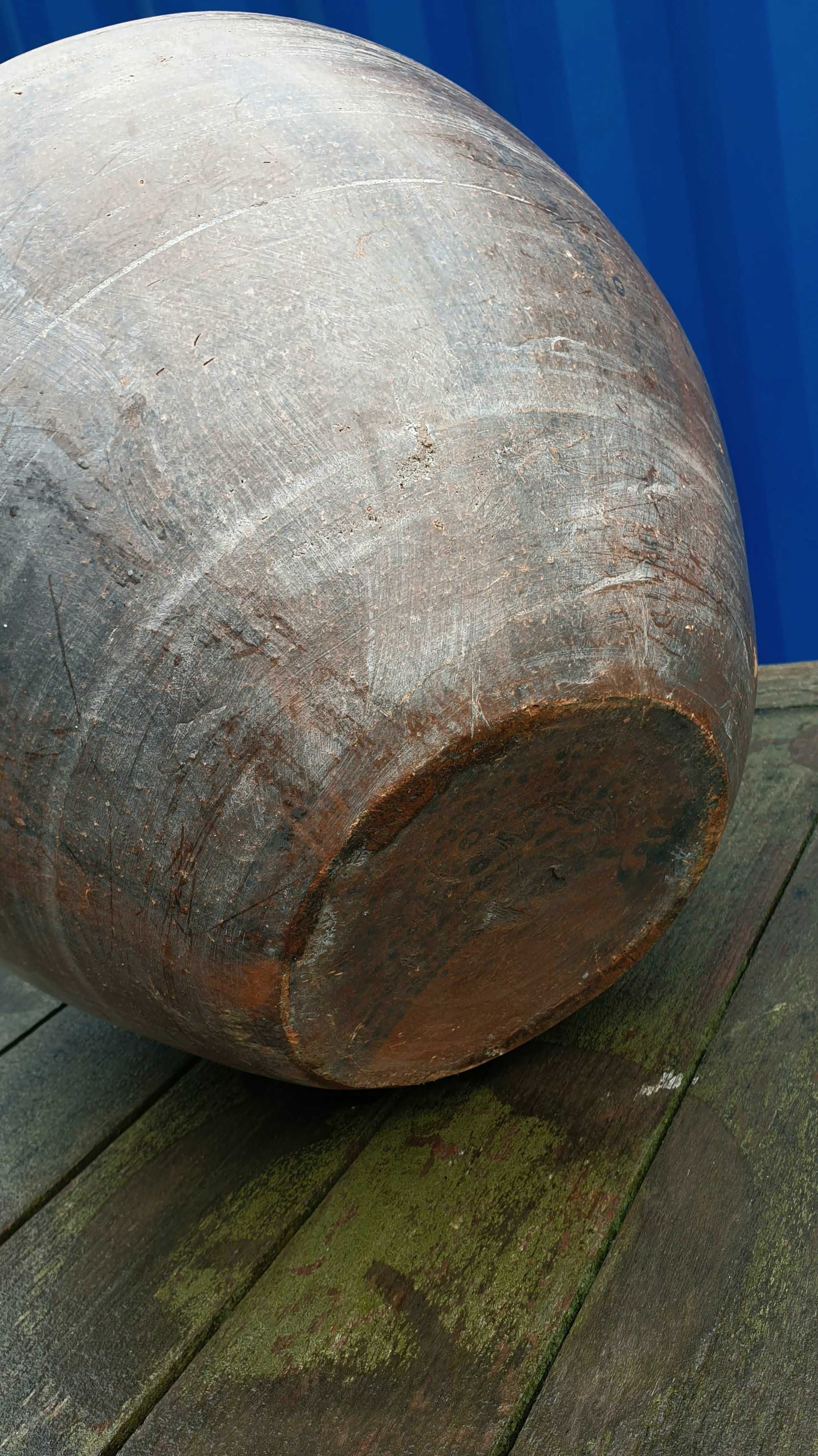 Stary dzban ceramiczny duży