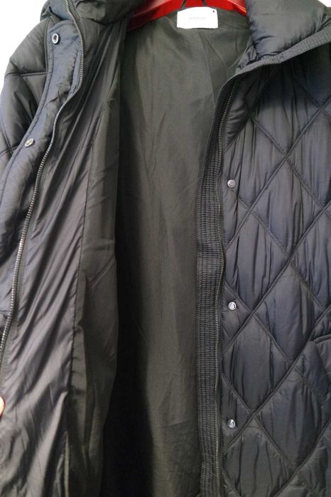 Kurtka zimowa z paskiem długa płaszcz pikowana ciepła L Reserved