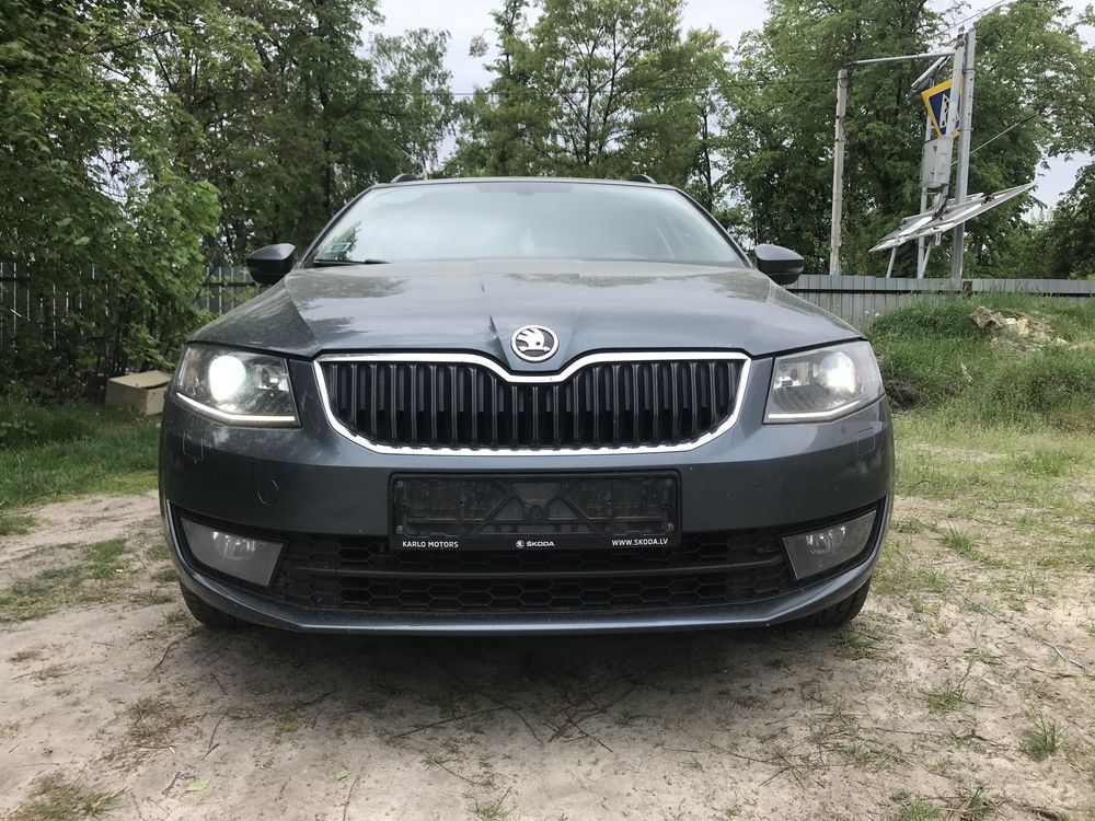 Двері,крило шкода А7,Skoda A7 Розборка