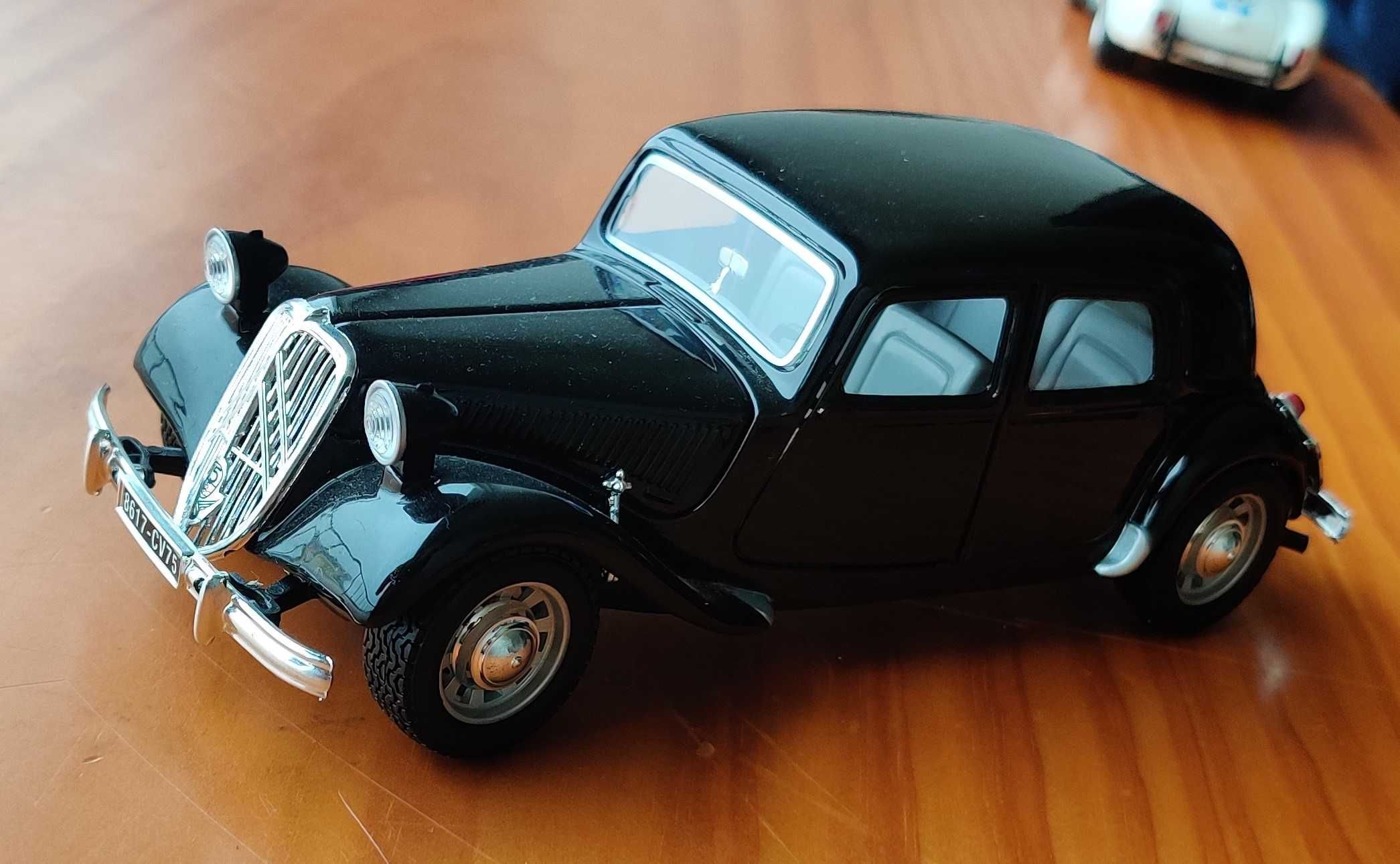 Miniatura Citroen TA 15cv 1:24