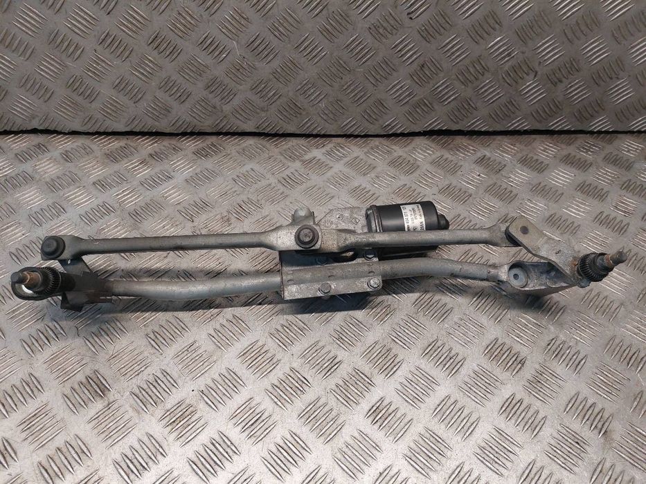 MECHANIZM WYCIERACZEK + SILNICZEK PRZÓD BMW E87 5D 118d 6925706