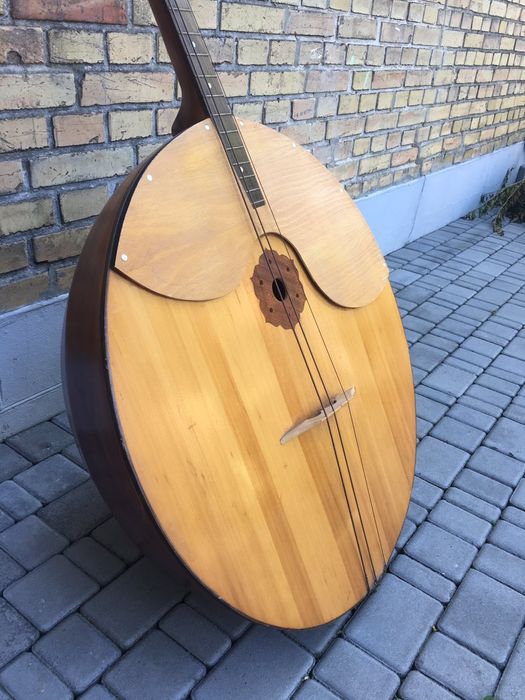 Контрабас домра.