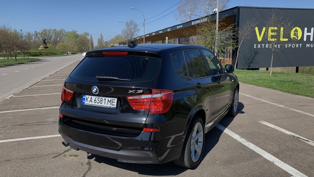 BMW X3 Xdrive 20i Офіційна