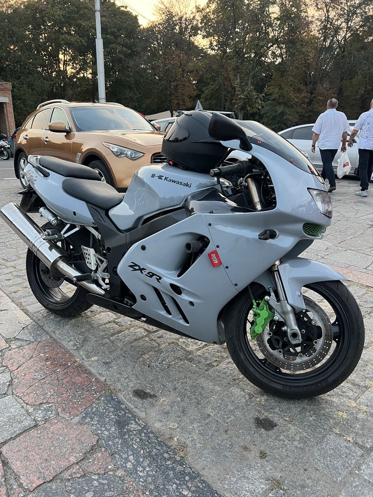 Kawasaki zx9r 2000 год обмен на авто