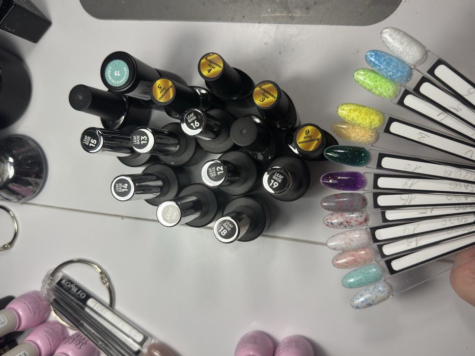 Гель лаки для манікюру