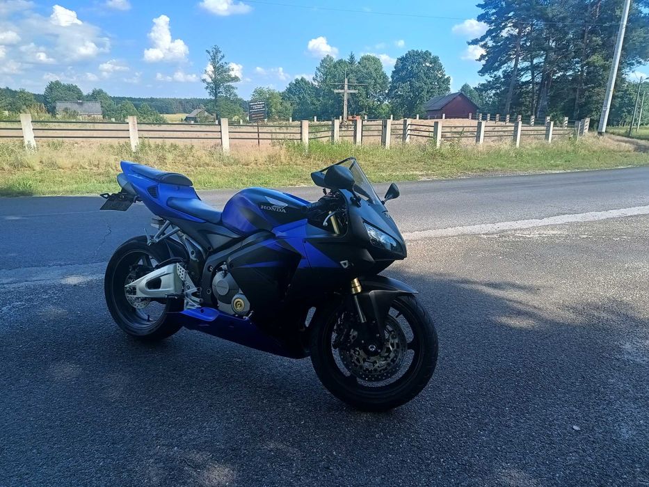 Honda CBR 600rr PC37 2005 r
