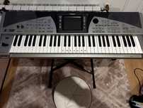 Keyboard firmy ,, Roland"