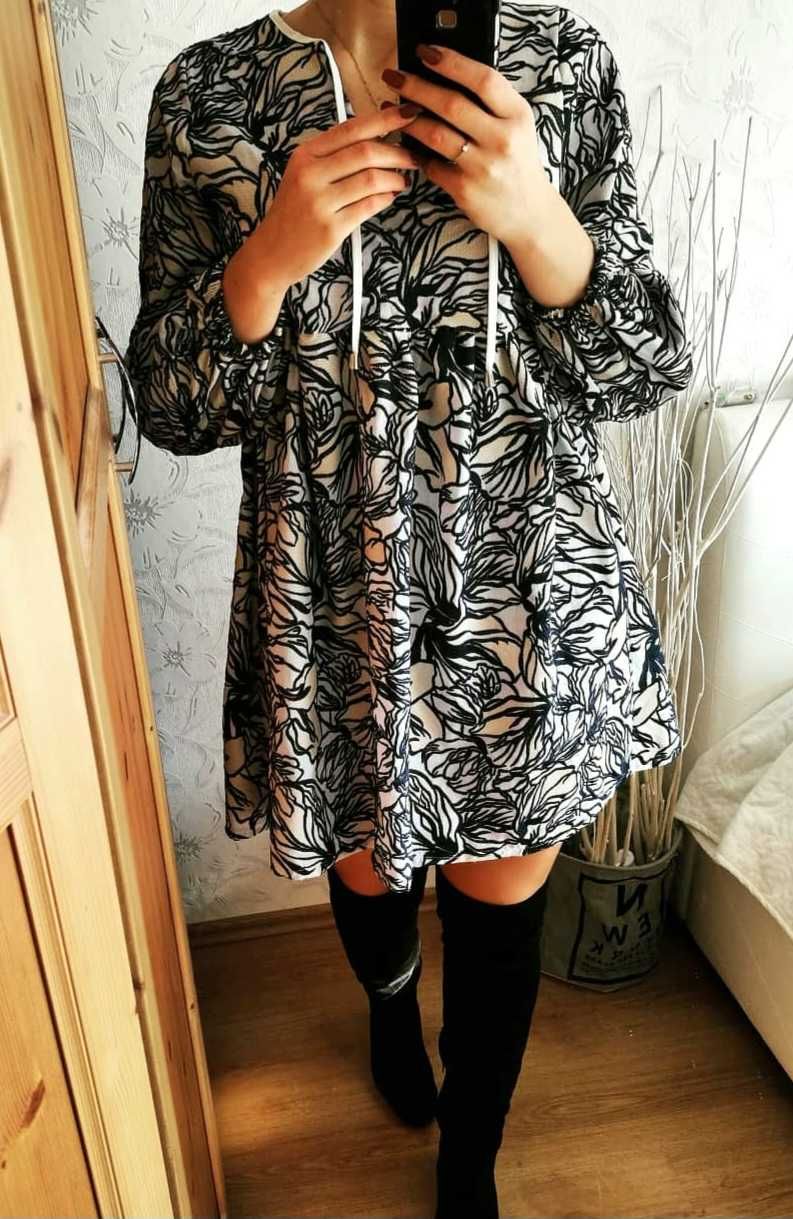 Varlesca sukienka niebieska kwiaty beżowa r.38, M