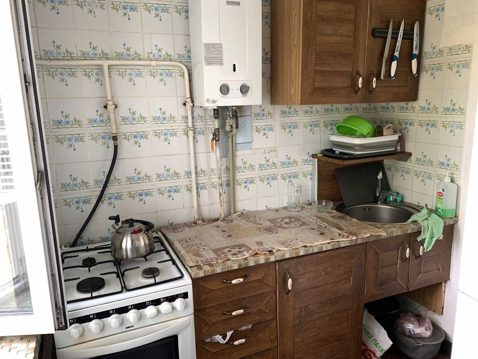 Продаж 2 кмн квартири, вул. Кияшка (213-178-270)