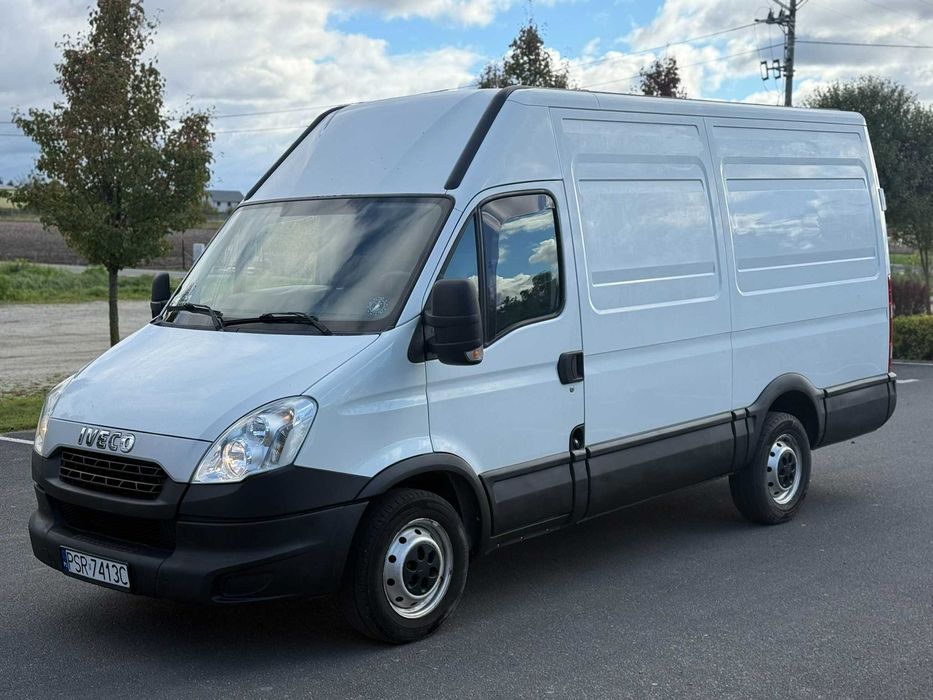 Iveco Daily L2H2 35S15 2014r 2.3 HAK 3.5T ŁADOWNOŚĆ - 1199 KG!!