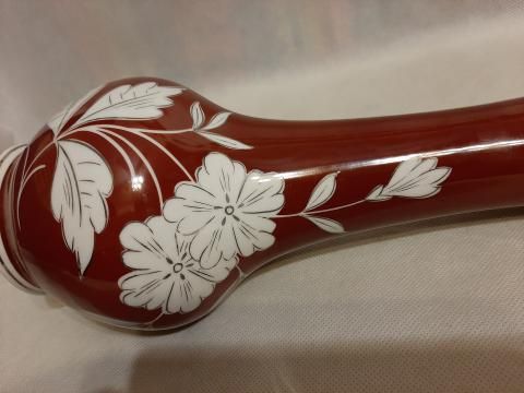Prześliczny wazon wykonany z porcelany niemiecki -sygnowany