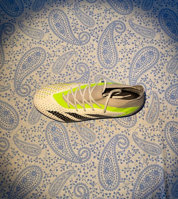 Adidas Predator Accuracy + FG 42