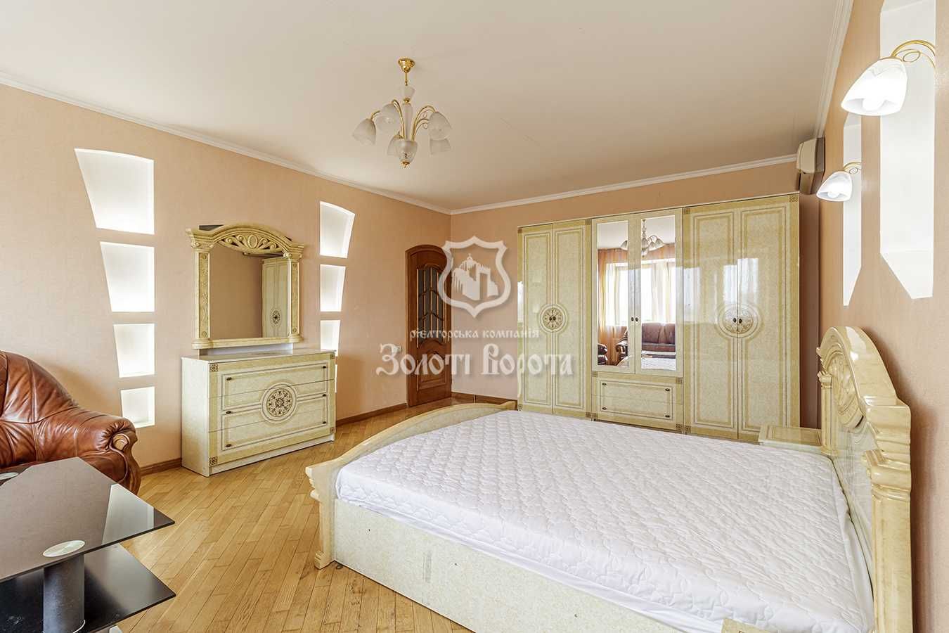 Квартира, 3к. Гарний стан. Івасюка, 12г, Оболонь, Оболонський район