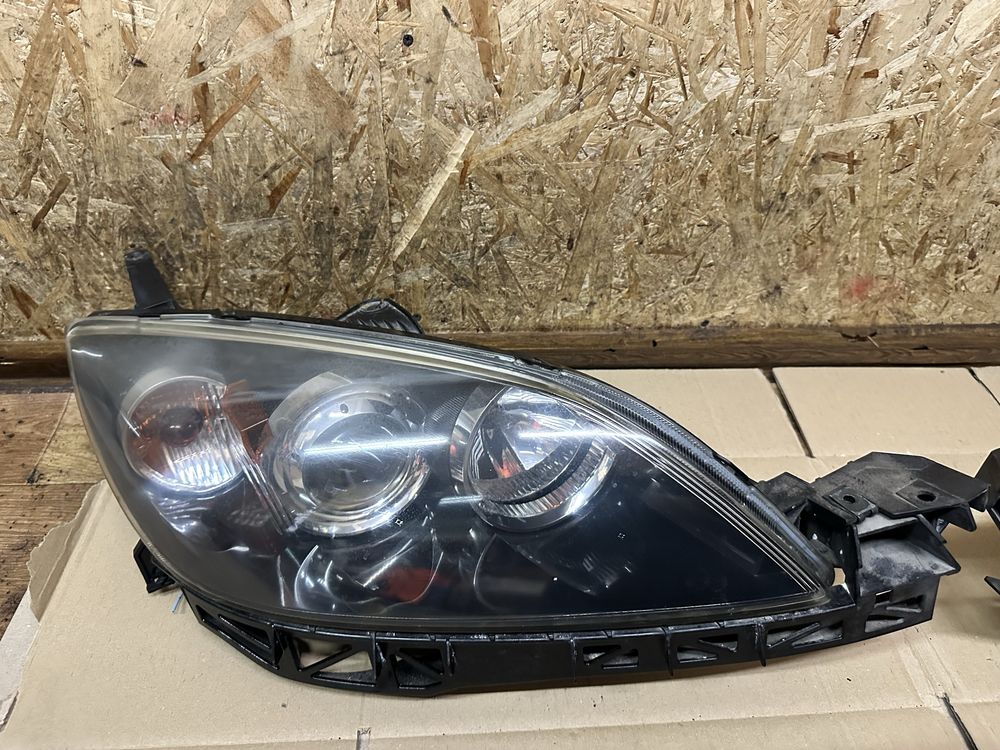 Передні фари Mazda 3 I хечбек Мазда 3 1 2003-2009 ціна за пару
