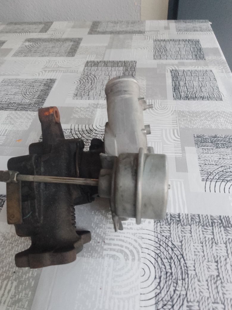 Turbina , peugeot 2,0 HDI