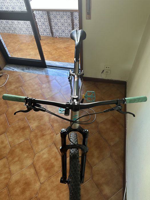 Vendo Btt kona aro 29 de montanha ou troco