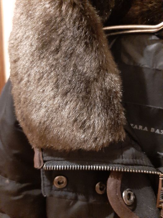 Зимняя женская курточка ZARA оригинал.48 размер.