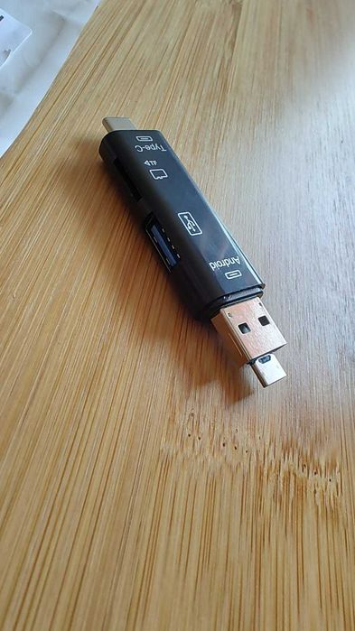Leitor adaptador USB OTG 4 em 1 - NOVO
