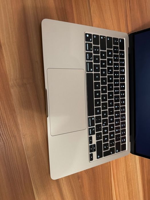 Macbook Air M2 13 cali jak nowy Blokada icloud Na części