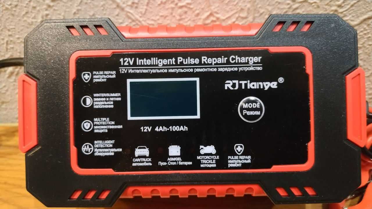 Интеллектуальное автомобильное зарядное устройство RJTianye 12В 6А