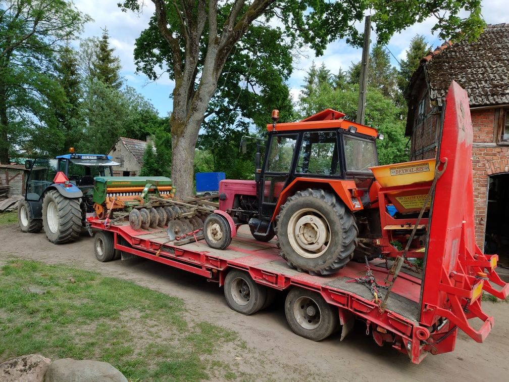 Zakładanie trawników ogrodów niwelacja terenu taras podjazd wiata