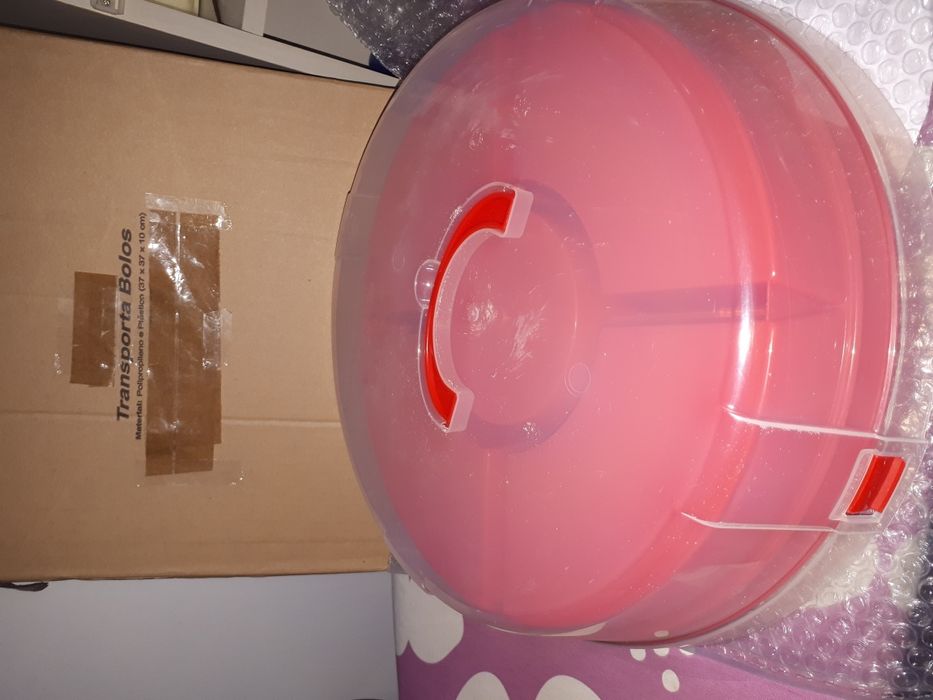 Porta bolos e cupcakes