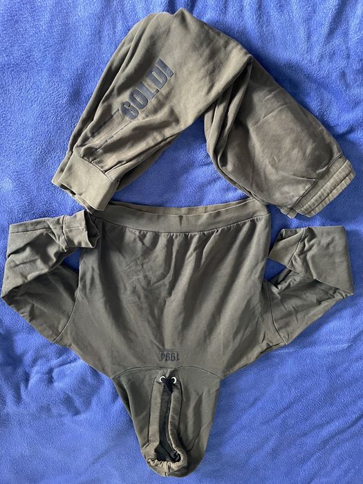 Продам вещи костюм шорты юбки