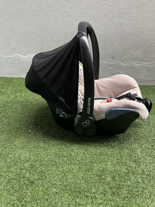 Babycoque Maxi-Cosi, com base para carro