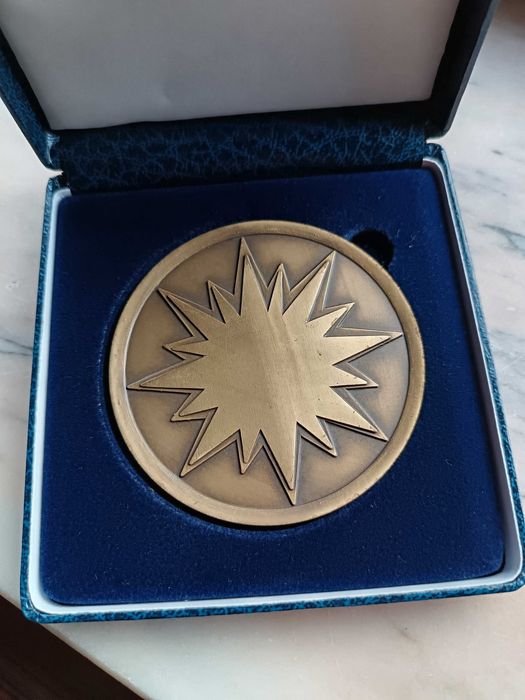 Medalha 50 anos instituto de meteorologia