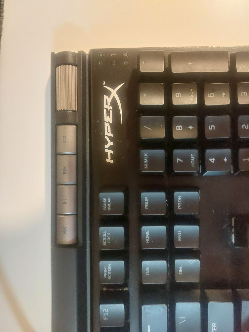 Teclado hyperx alloy elite gaming rgb