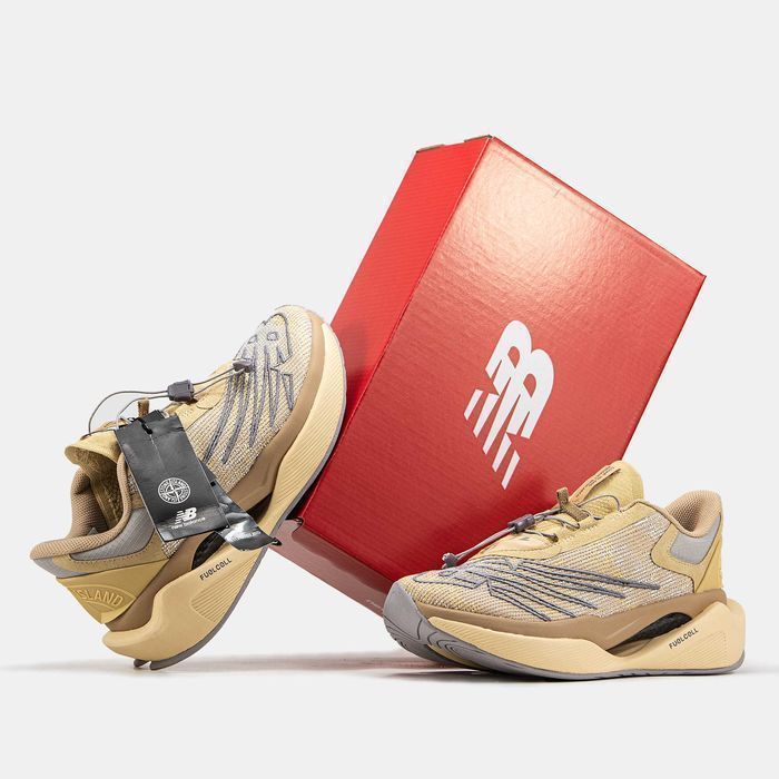 Кроссовки New Balance FuelCell x Stone Island оригинал