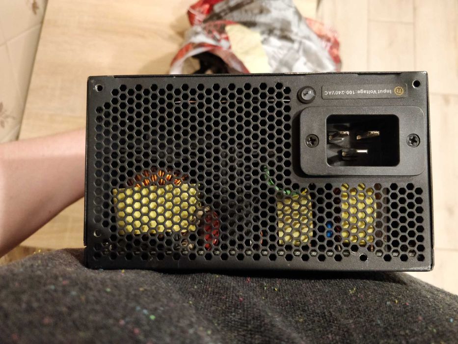 Блок питания Thermaltake Toughpower 1500w 80 PLUS Silver